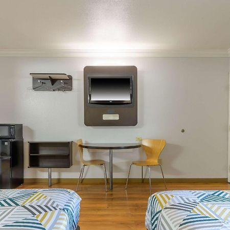 Motel 6-San Jose, Ca - Convention Center Exteriör bild